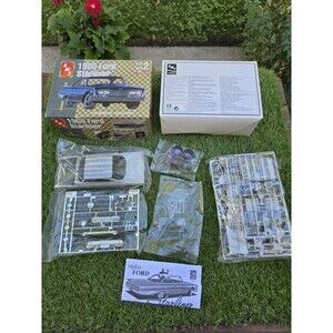 AMT MODEL CAR KIT 1960 FORD STARLINER SPORT COUPE Open Box #31973